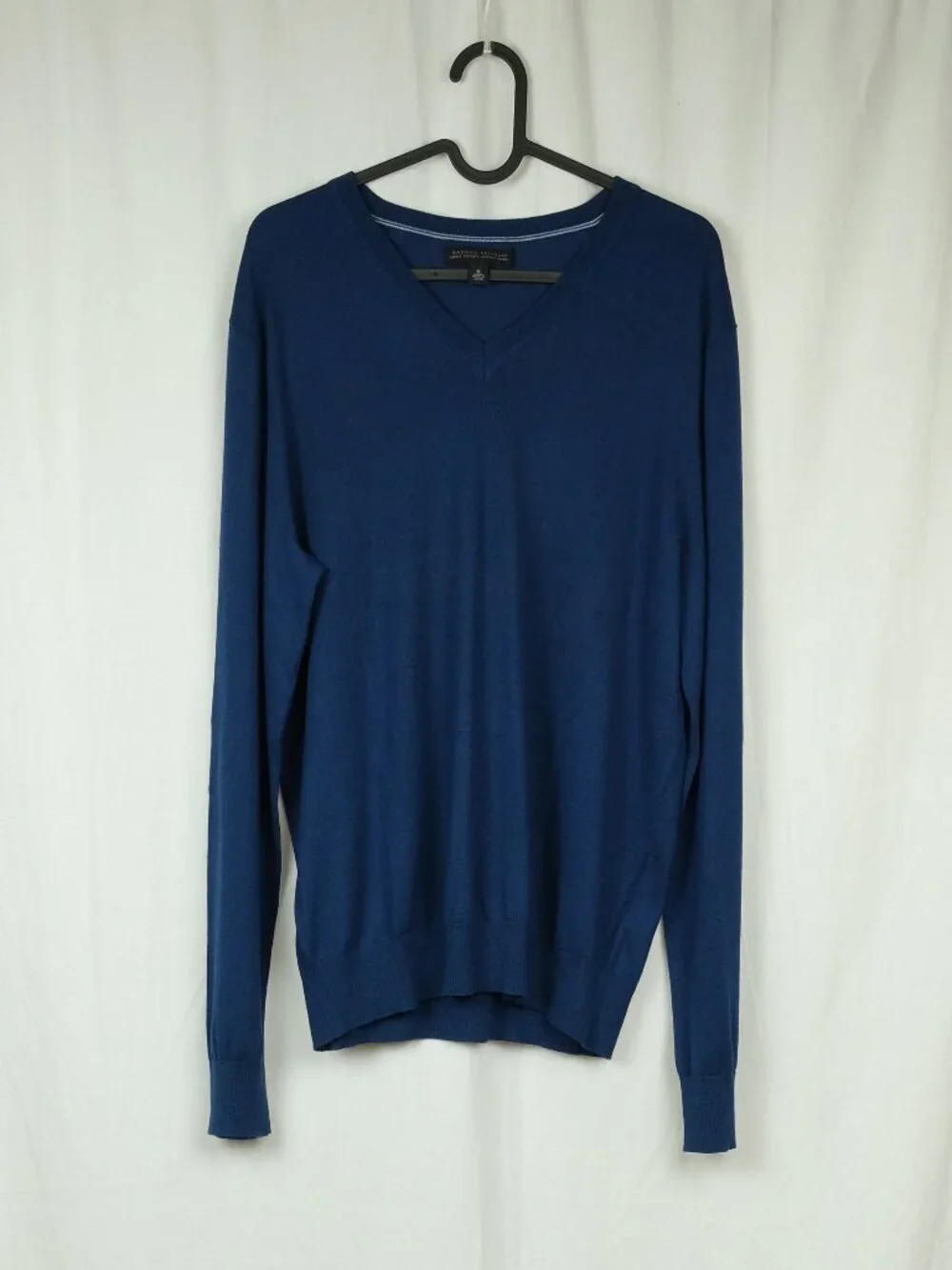 Banana Republic V-Neck Pullover Sweater Blue Size M Classic Casual Wear